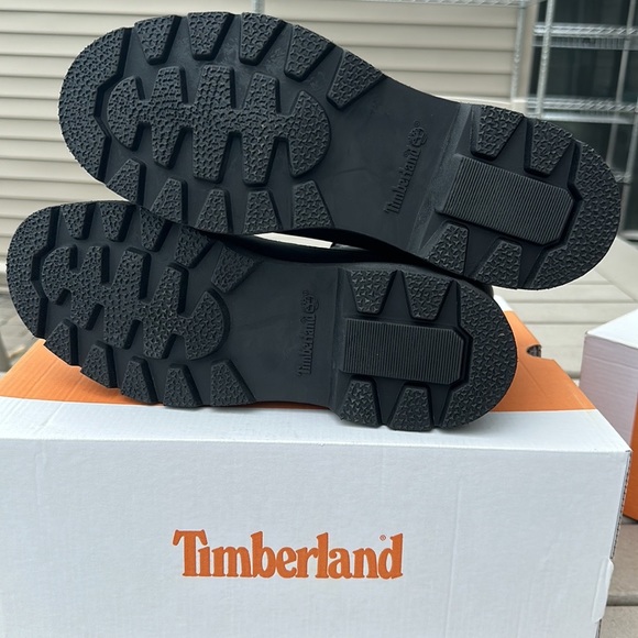 Men’s timberlands - Picture 7 of 8